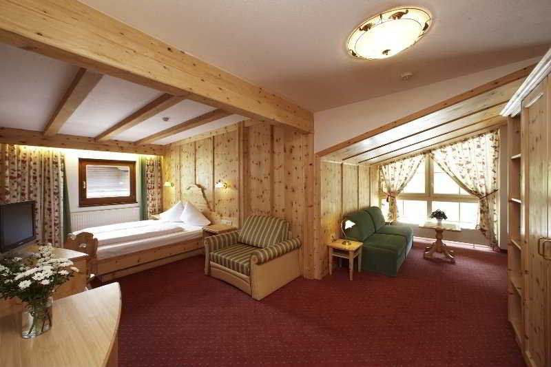Sportlers Lodge Soelden Lifestyle-Laessig-Anders Exterior foto